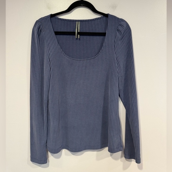 Indigo ribbed puff shoulder Anthropologie soft long sleeve - Picture 1 of 3